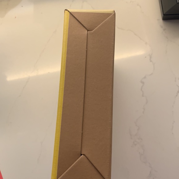 PINK Feel Nourished in Your Skin Set - Picture 12 of 12